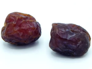 خرید خرما مرداسنگ مغز پسته 220 گرمی